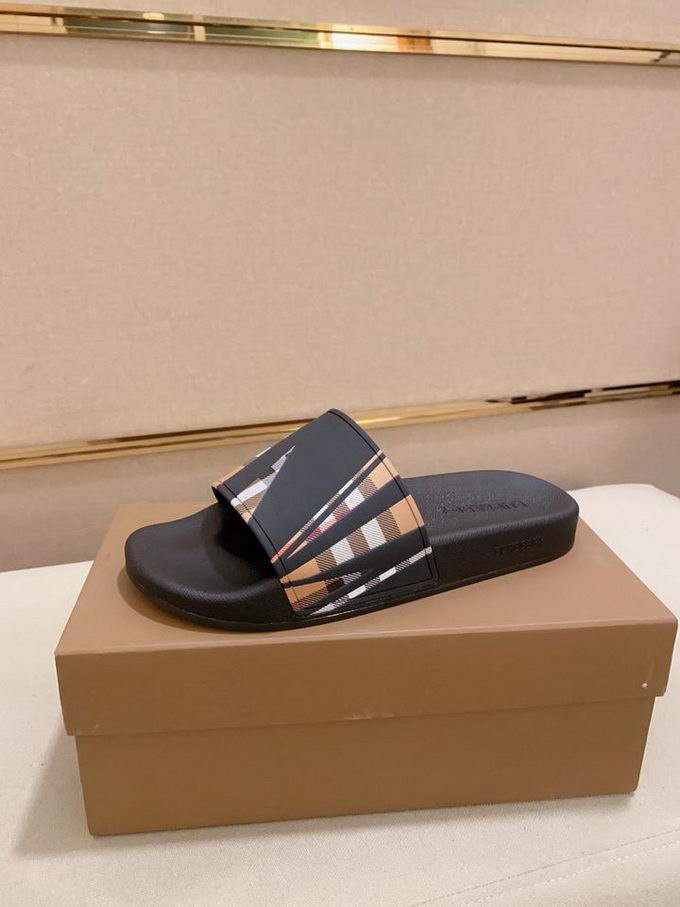 Burberry Slippers Mens ID:20250529-5